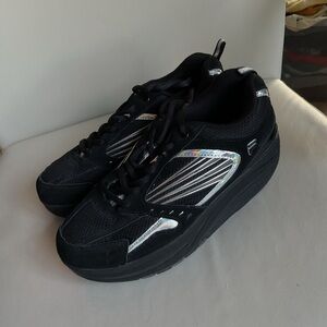 Fila Walk & Scuplt Women's Sneakers